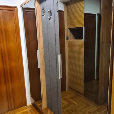 Dd Apartmens Lux *